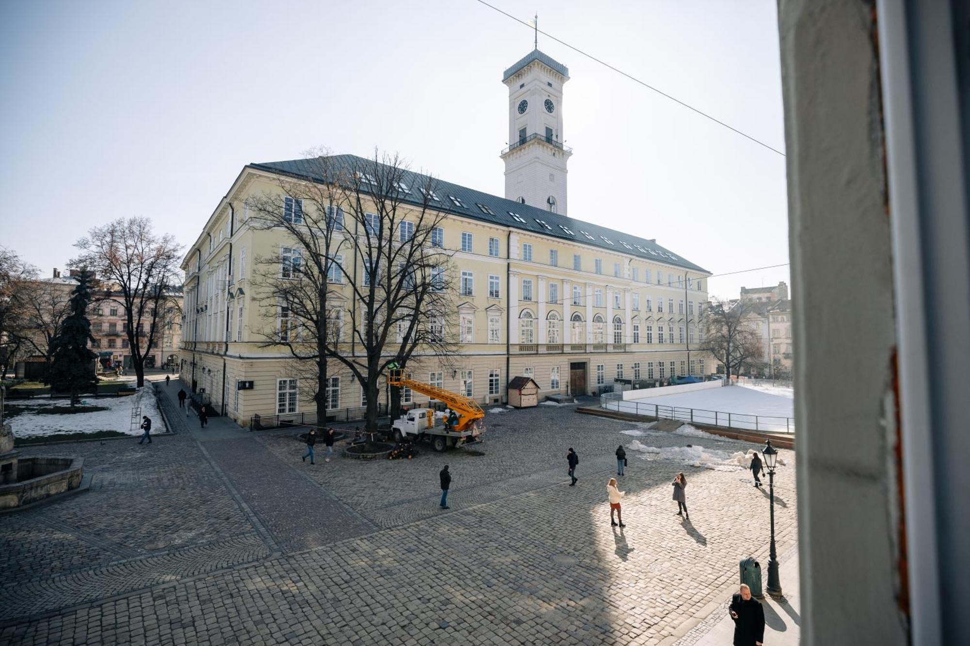 View On Rynok Square Apartments Lviv Eksteriør billede